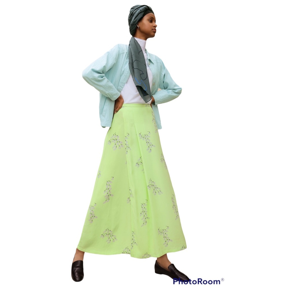 UNIQLO Wrap Around long maxi spring skirt. HANA TAJIMA 2020 collection